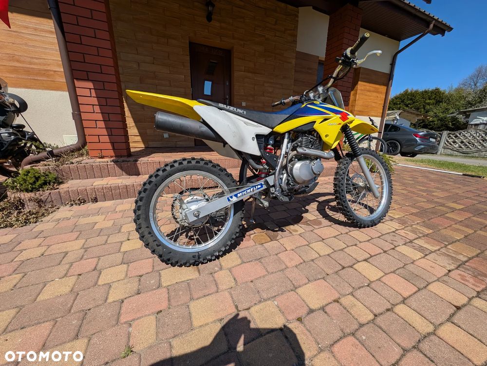 Suzuki DR-Z - 11