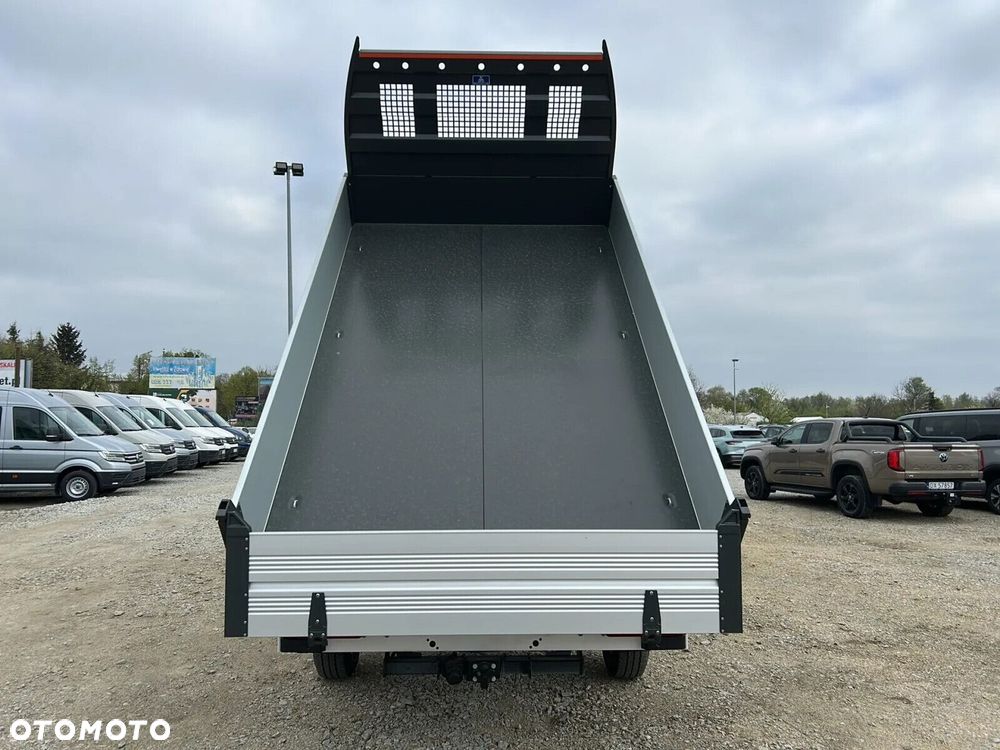 Volkswagen Crafter 35 WYWROTKA/ 7 os./Podw. Kabina L4, 2.0BiTDI 163 KM, r.o. 4490 mm - 13