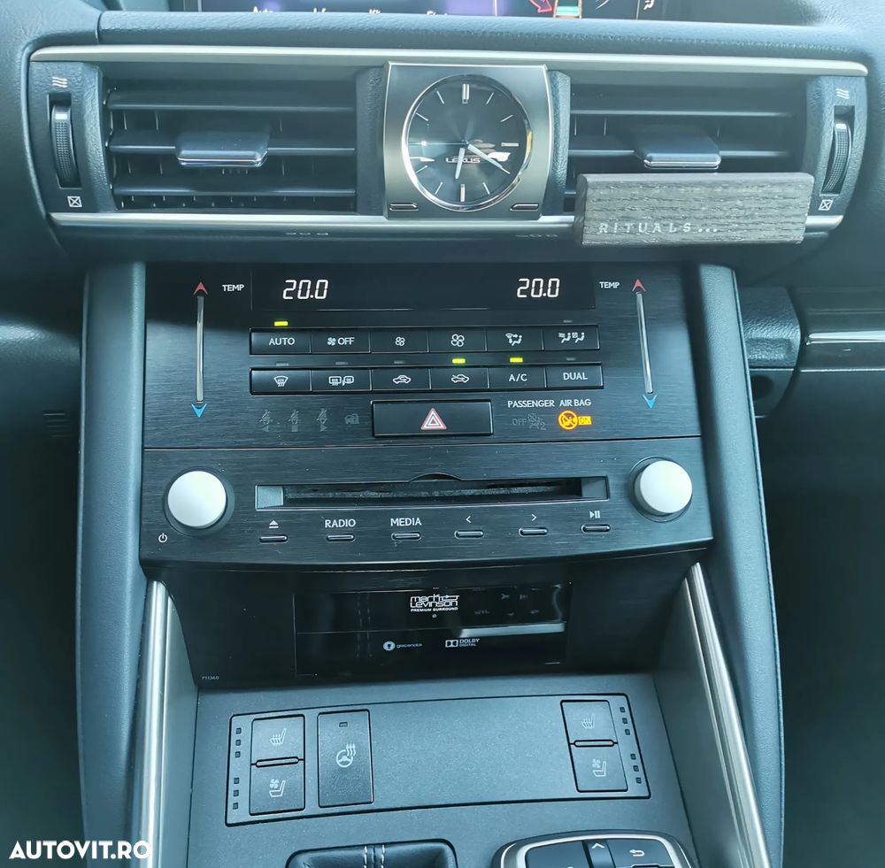 Lexus Seria IS Luxury Line - 20