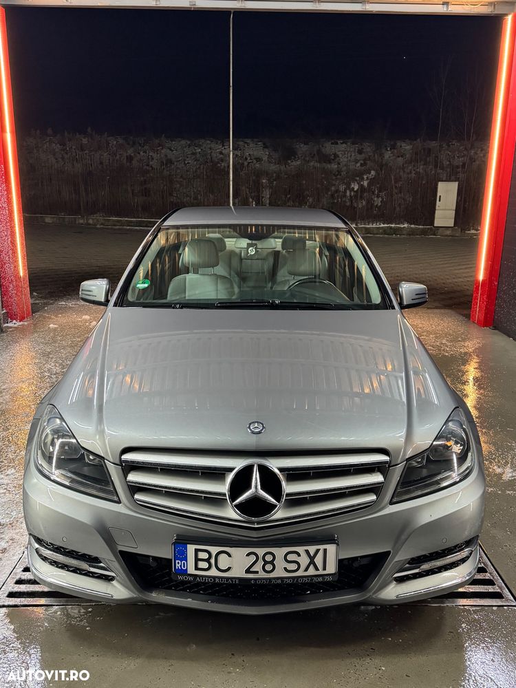 Mercedes-Benz C - 23