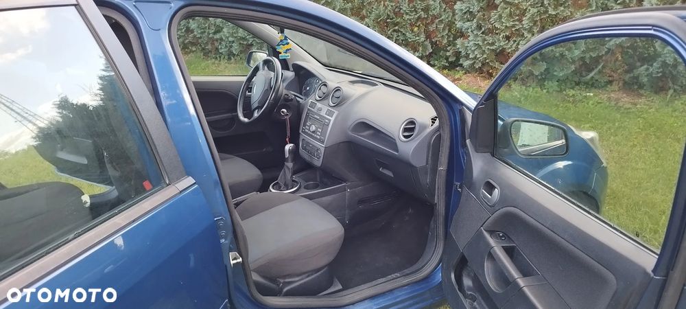 Ford Fiesta 1.4 TDCi Titanium - 5