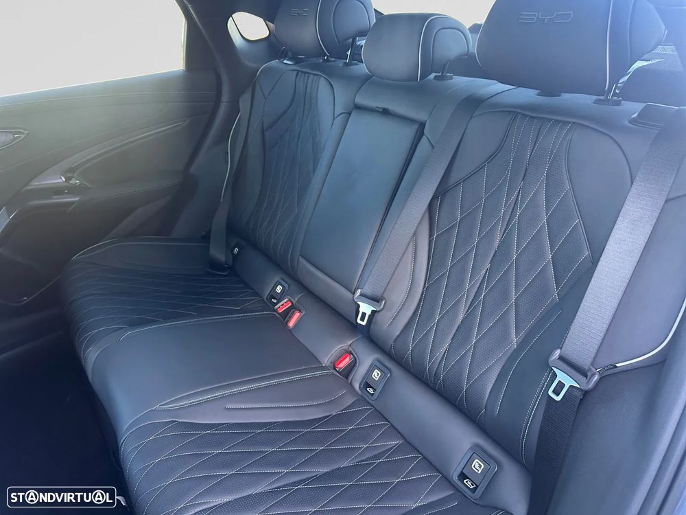 BYD Seal 82.5 kWh AWD Excellence - 15