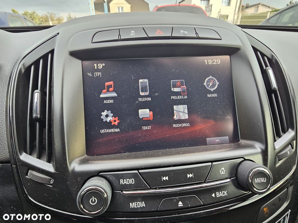 Opel Insignia - 12