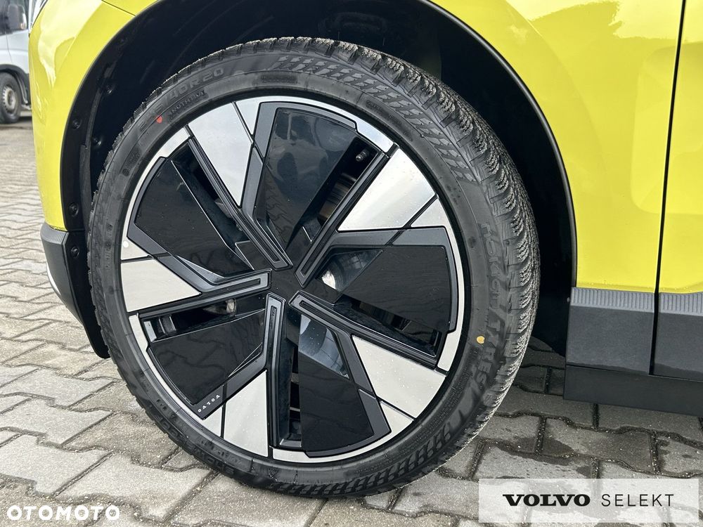 Volvo EX30 - 35