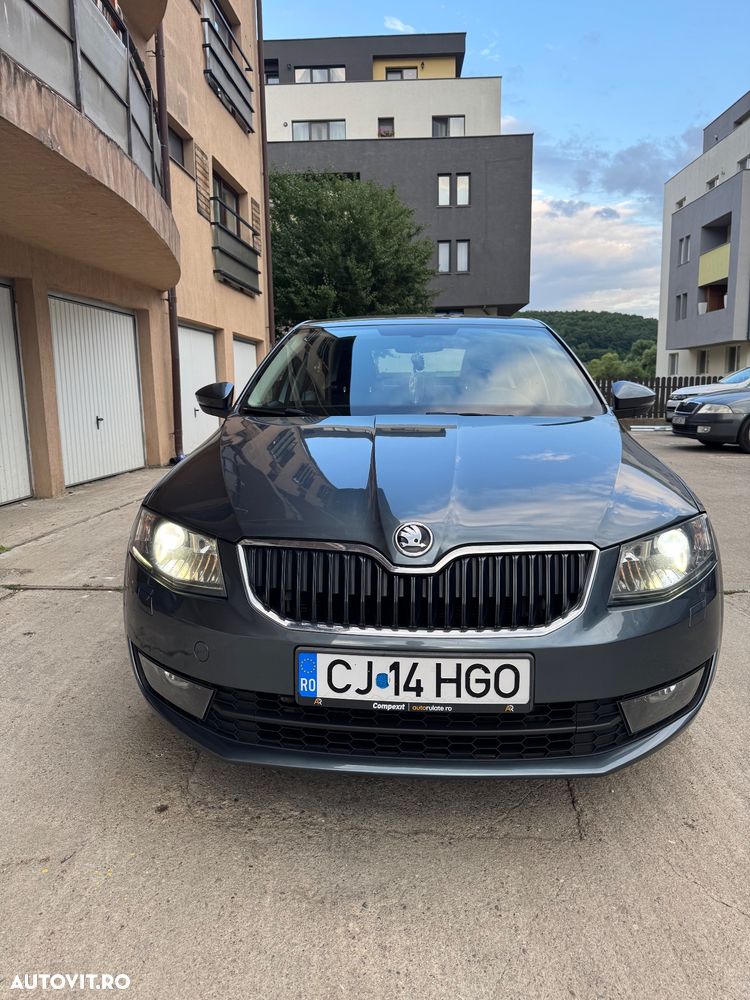 Skoda Octavia 2.0 TDI DSG Style - 18