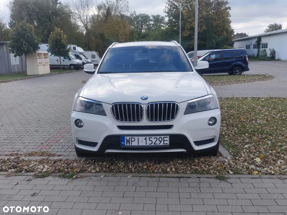 BMW X3 2012 photo 2