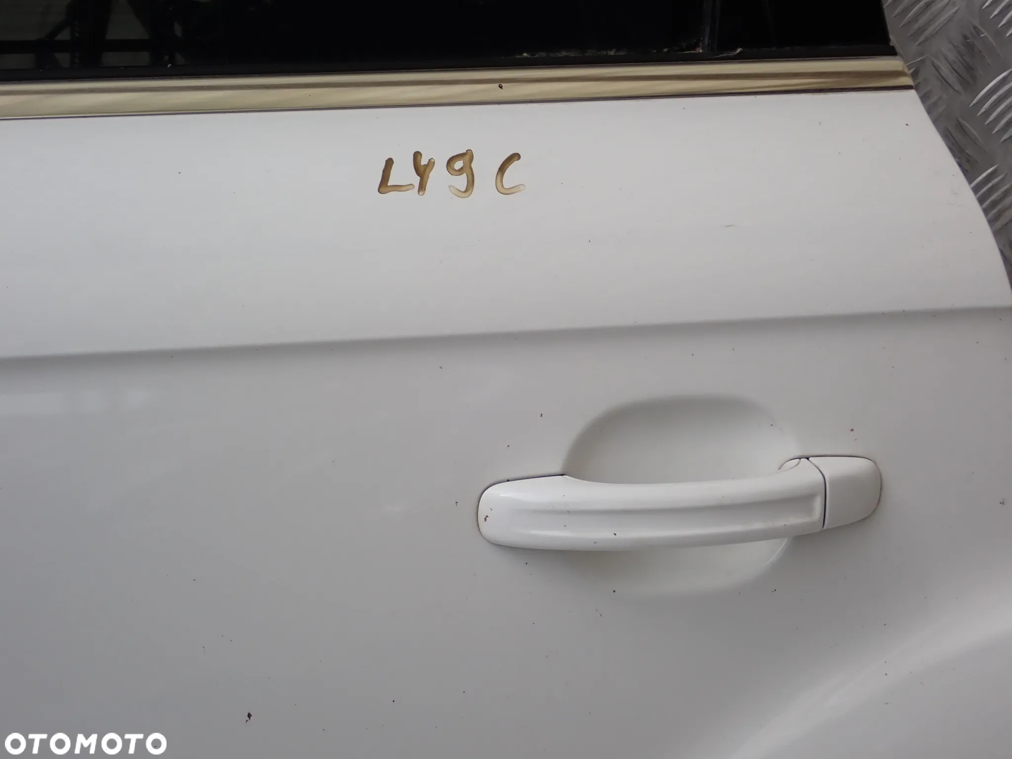 DRZWI LEWY PRZÓD / TYŁ AUDI Q7 4L KOD LAKIERU LY9C - 4