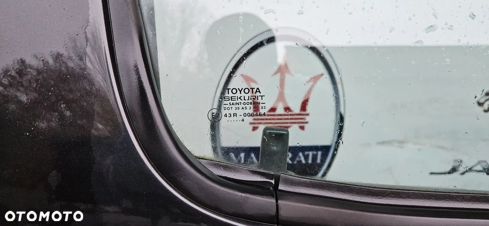 Toyota Yaris I LIFT wersja 3 drzwi 3D Drzwi przednie prawe Drzwi przód prawy Szyba Lusterko elektryczne EUROPA kolor czarny - 4