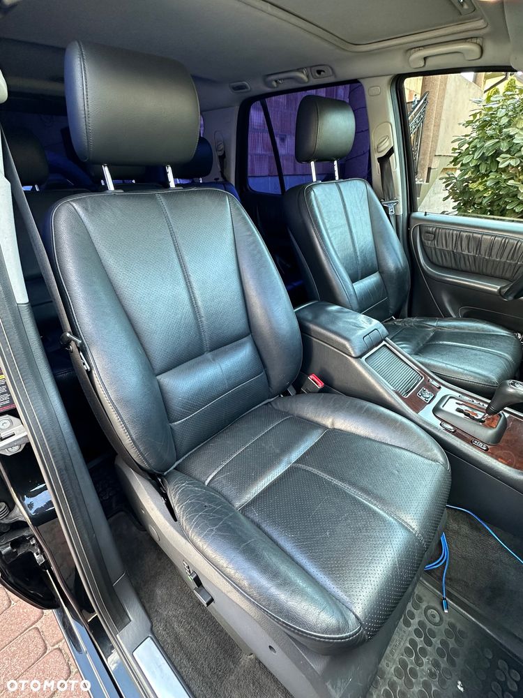 Mercedes-Benz ML - 8