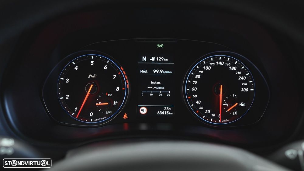 Hyundai i30 N 2.0 T-GDi Performance Pack - 32