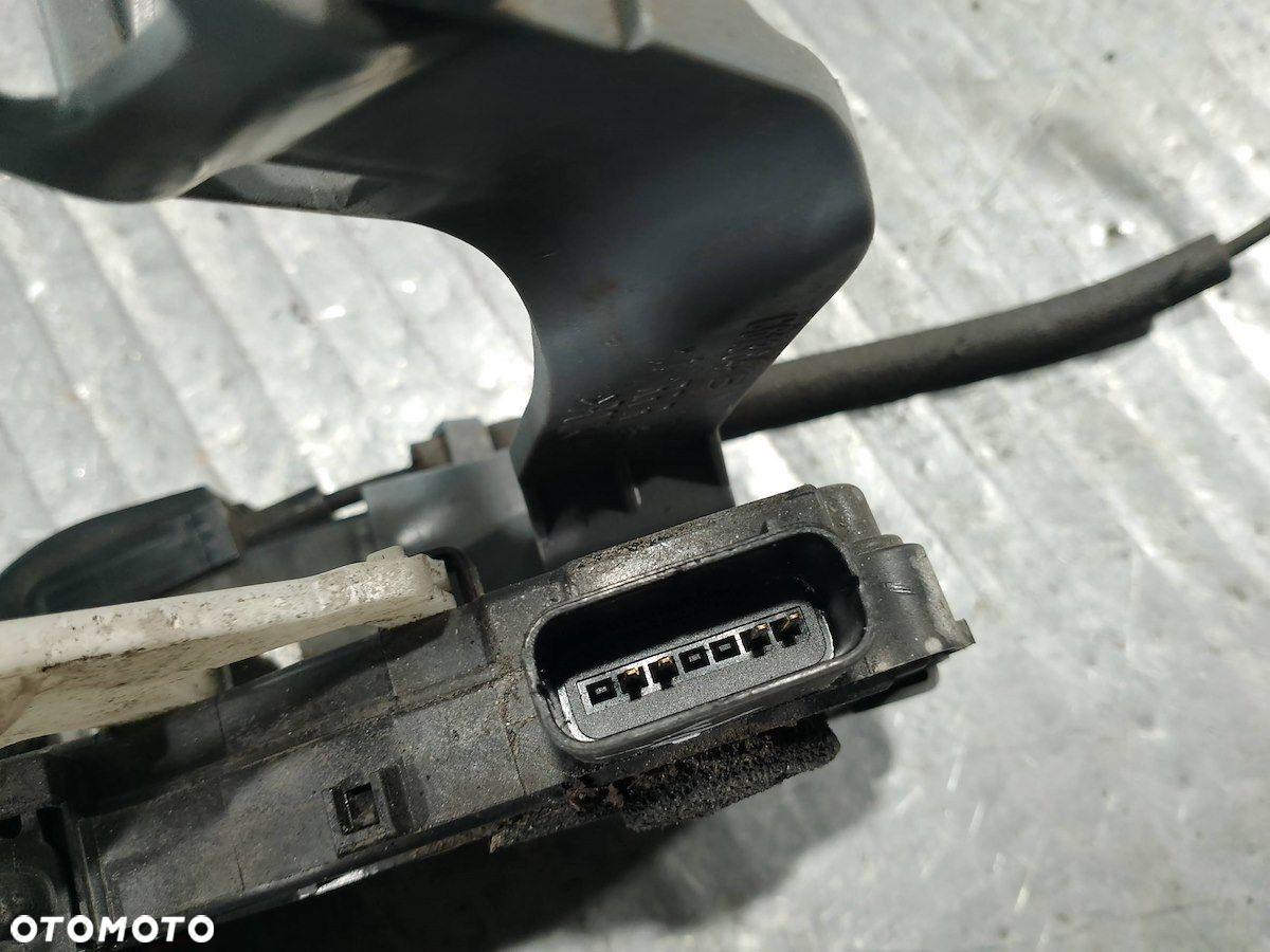 ZAMEK DRZWI PRAWY TYŁ HYUNDAI SONATA 81420-3S000 - 3
