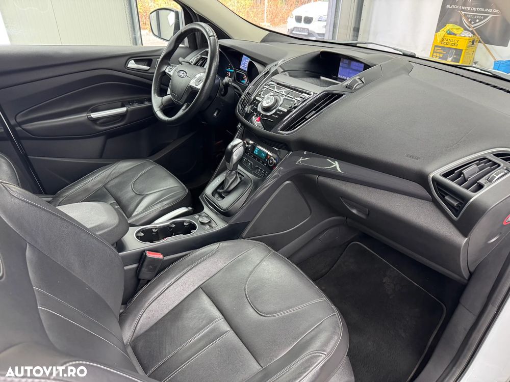Ford Kuga 2.0 TDCi 4x4 Aut. Titanium - 25