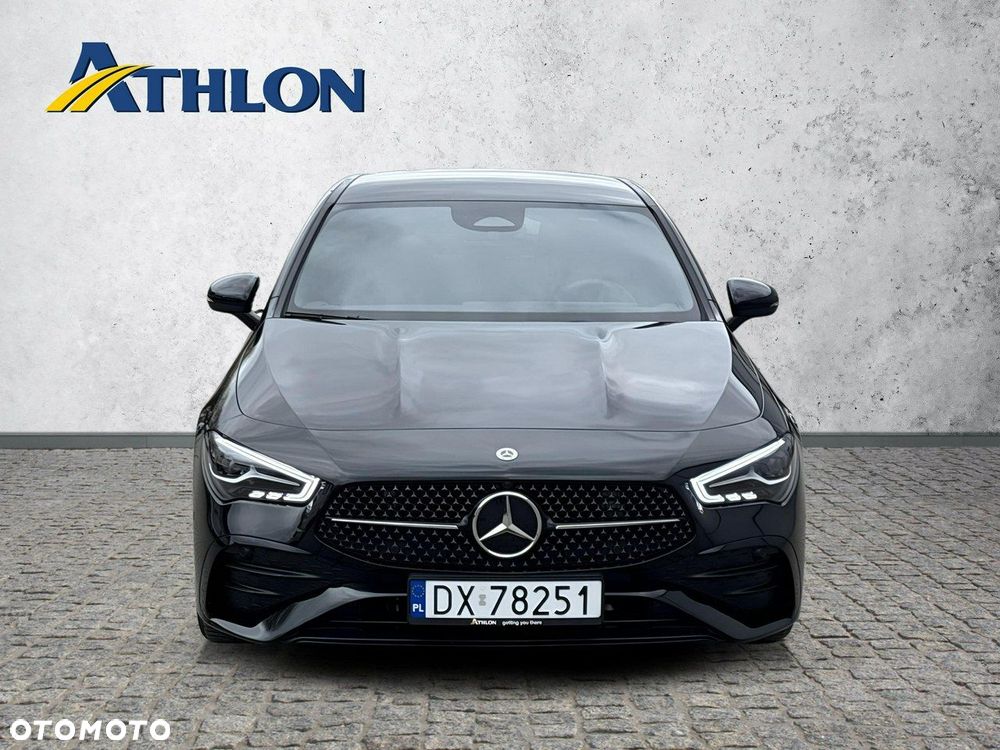 Mercedes-Benz CLA - 8