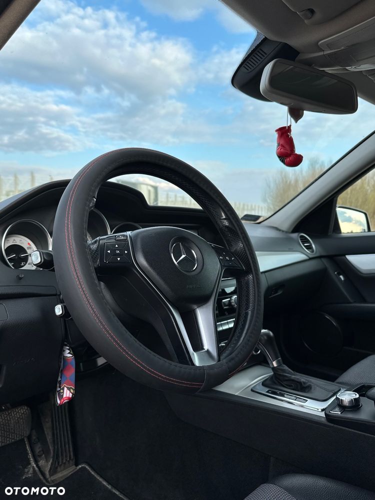 Mercedes-Benz Klasa C - 9