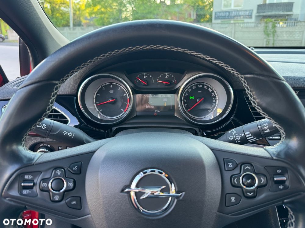 Opel Astra 1.4 T Dynamic S&S - 35