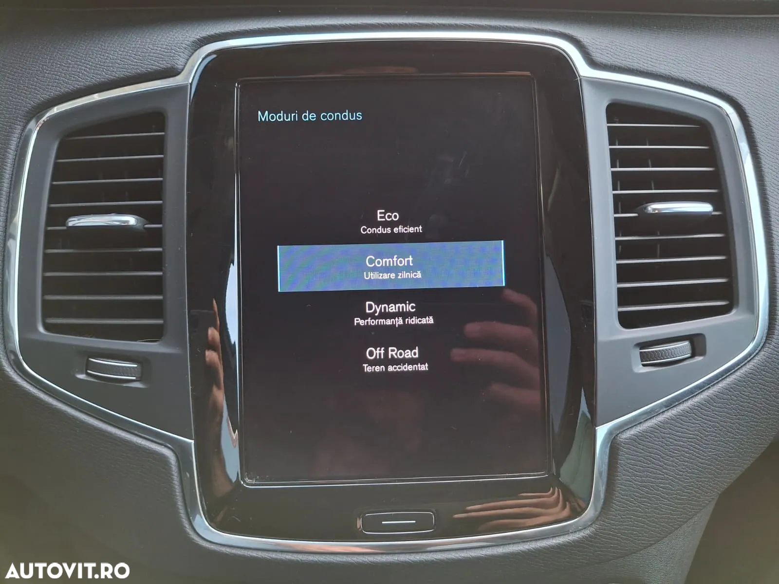 Volvo XC 90 B5 MHEV AWD 7 locuri Momentum - 20