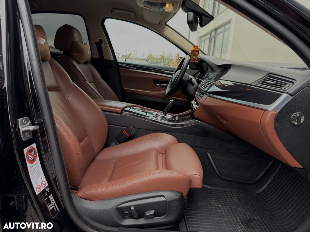 BMW Seria 5 520d Aut. - 9