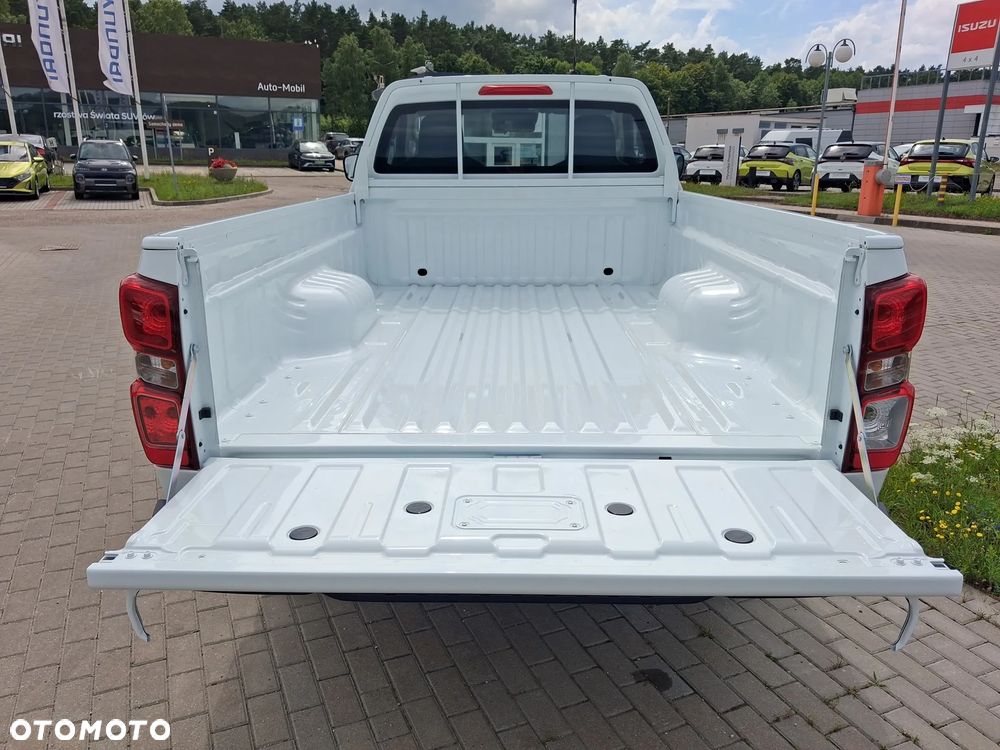 Isuzu D-Max 2.2 SC L 4WD - 9