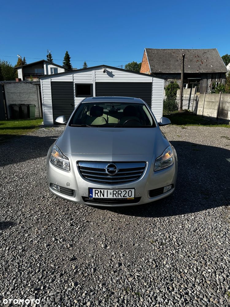Opel Insignia 1.8 - 1