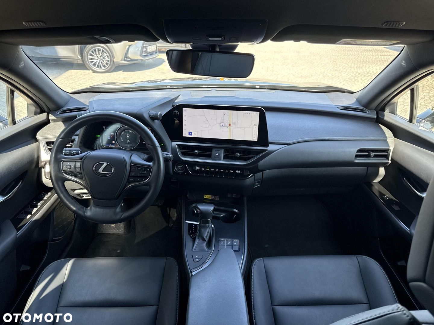Lexus UX 250h GPF F Sport Design 2WD - 24