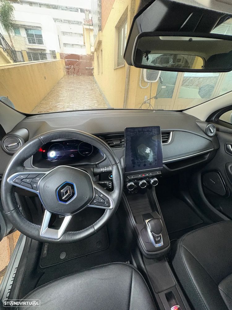 Renault Zoe (c/ Bateria) EV50 135hp Iconic - 13