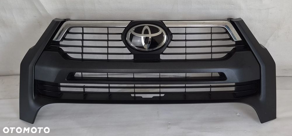 GRILL ATRAPA TOYOTA HILUX VIII LIFT 2021- 53100-YP270 - 1