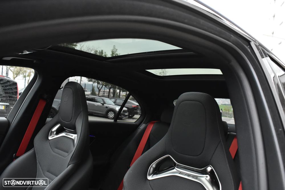 Mercedes-Benz C 63 AMG S E Performance Speedshift MCT9G Série Especial - 28