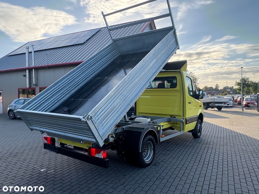 Mercedes-Benz Sprinter - 4