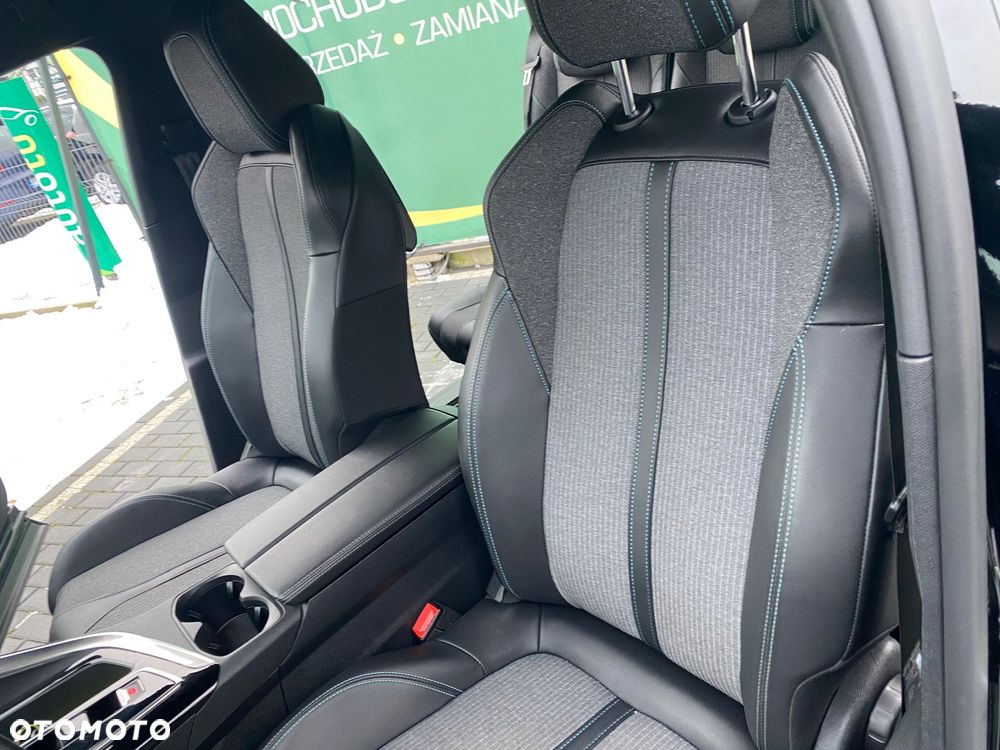 Peugeot 5008 PureTech 130 EAT8 Stop & Start GT - 10