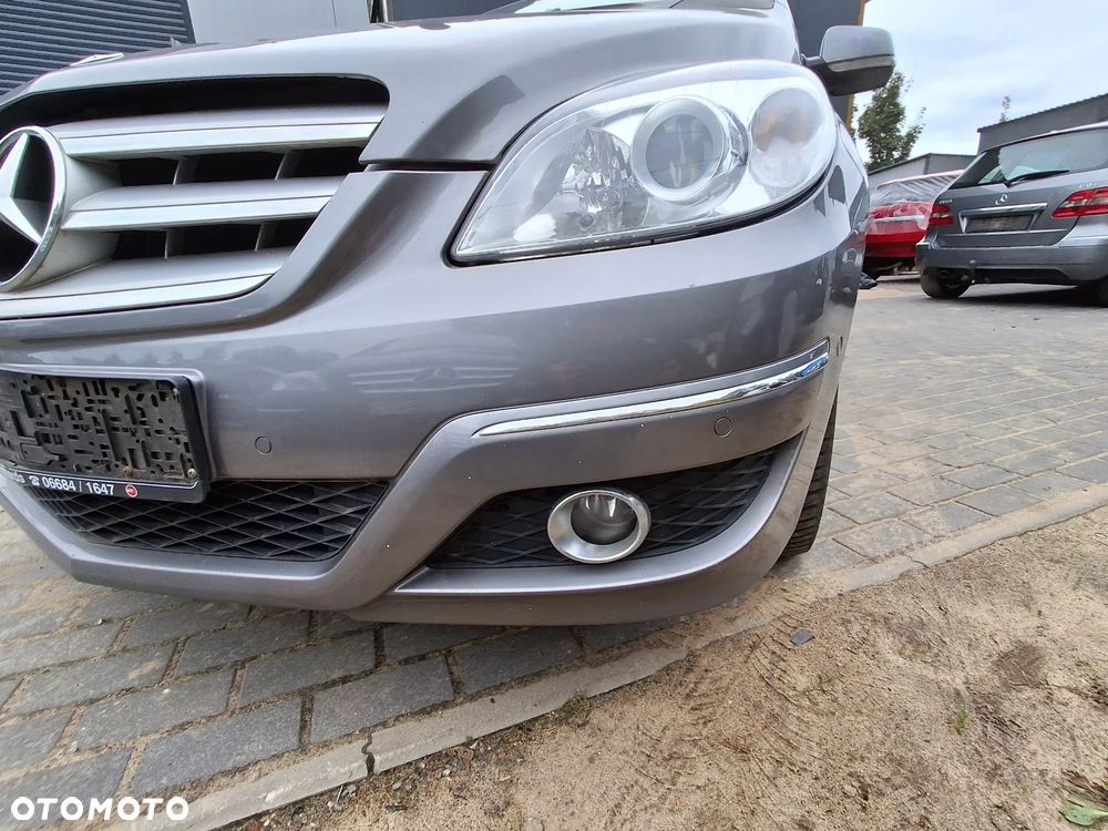 MERCEDES B-KLASA W245 PO LIFCIE PRZEDNIEI ZDERZAK PDC CHROM W KOLOR 787  DO MONTAŻU - 8