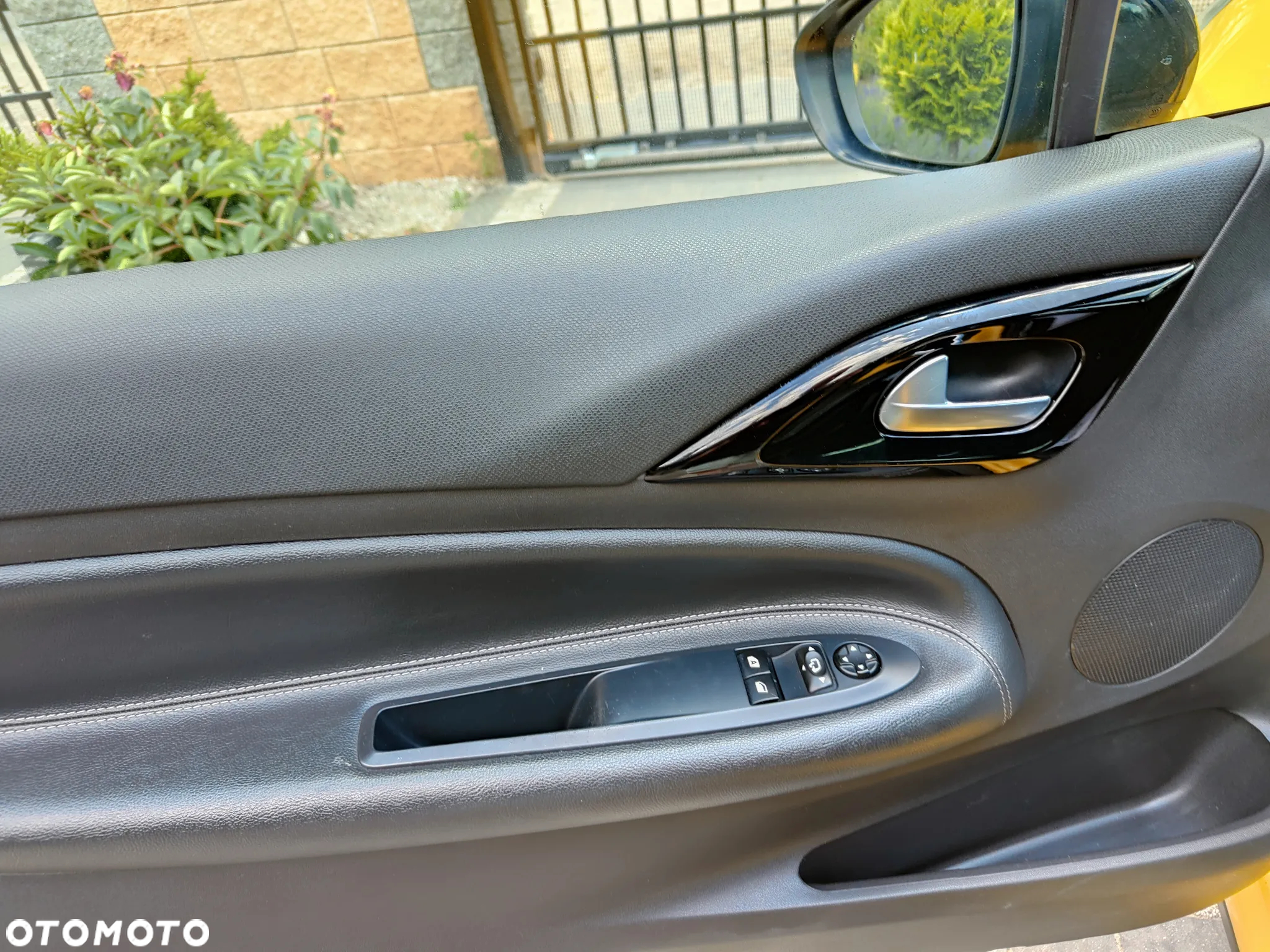Citroën DS3 PureTech 130 Start & Stop SportChic - 20