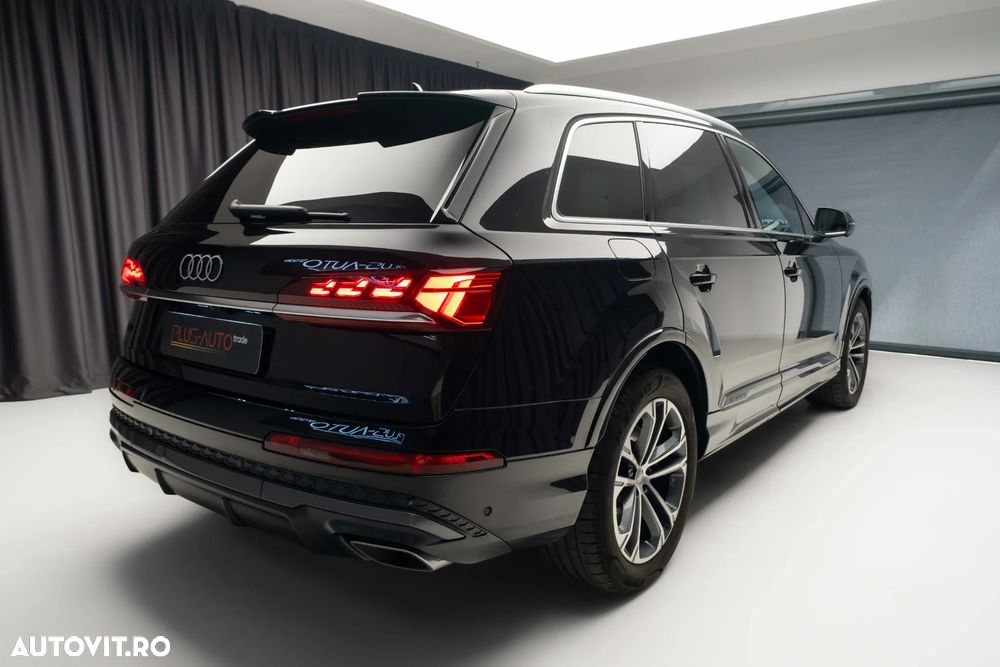Audi Q7 55 TFSI e quattro Tiptronic PHEV S Line - 14