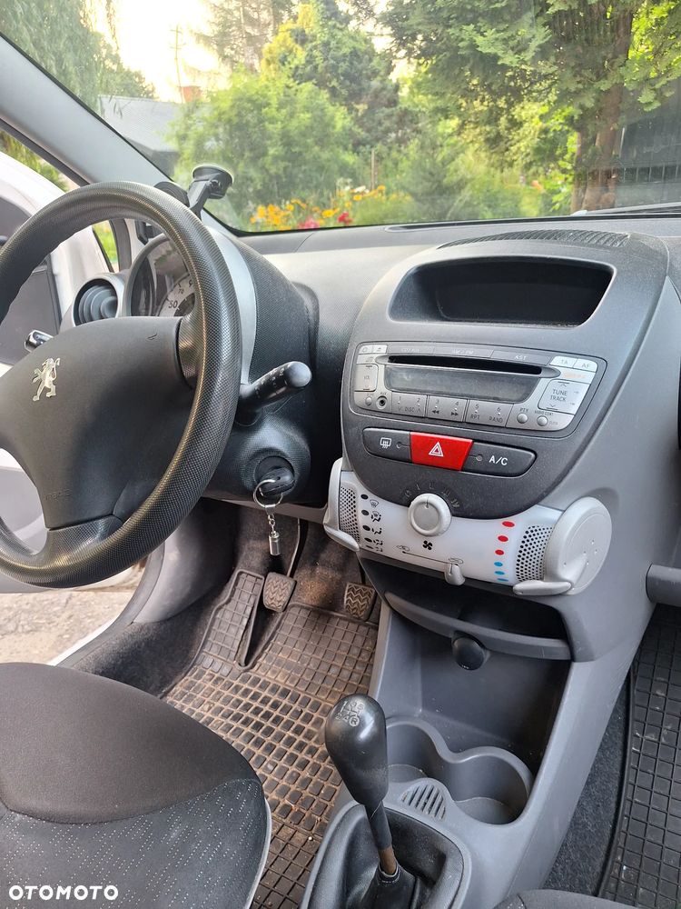 Peugeot 107 1.0 Urban Move Euro5 - 10