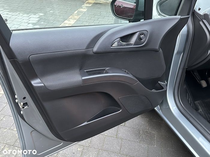 Opel Meriva 1.4 Style - 9