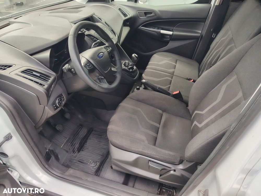 Ford Transit Connect Maxi - 6