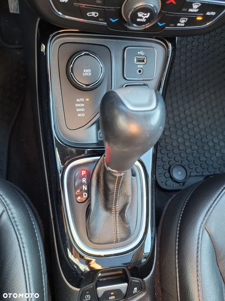 Jeep Compass 1.4 TMair Limited 4WD S&S - 26