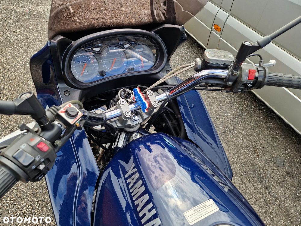 Yamaha XJ - 3