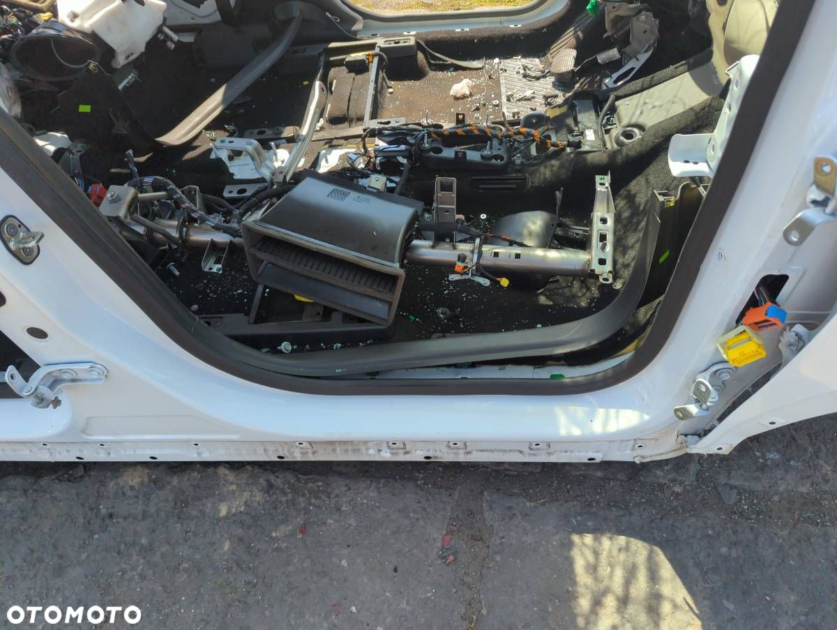 KAROSERIA ĆWIARTKA BŁOTNIK TYŁ LEWY PRAWY PRÓG DACH PODŁUŻNICA LEWY PRAWY - 999.00 PLN - OPEL - 6