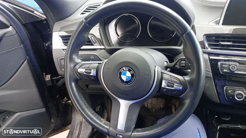 VOLANTE BMW SERIE X2 F39 - 1