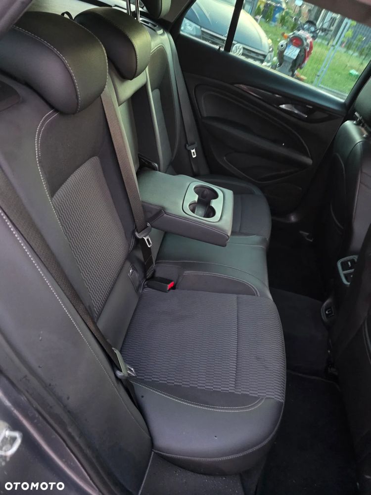 Opel Insignia 2.0 CDTI 4x4 ecoFLEX Start/Stop Business Innovation - 21