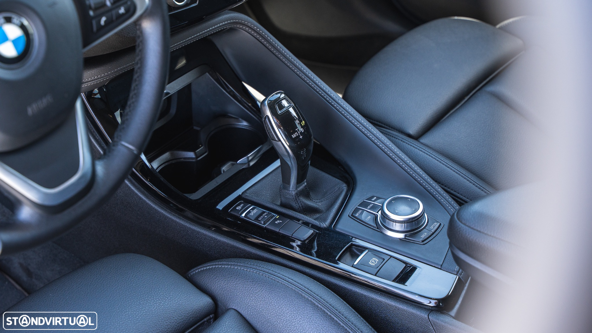 BMW X2 18 d sDrive Auto Pack M - 14