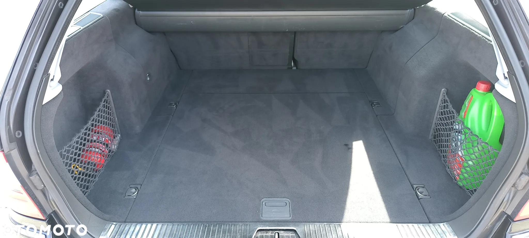 Mercedes-Benz Klasa E 320 CDI T Avantgarde - 14