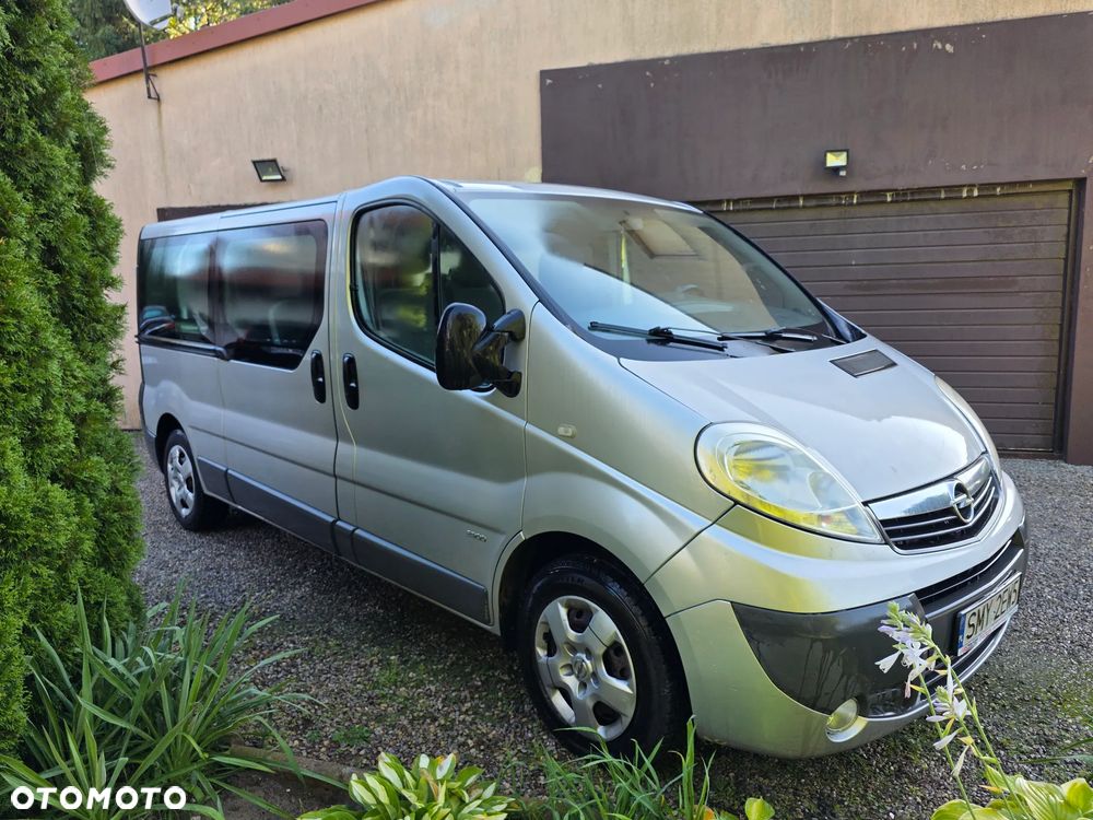 Opel Vivaro L2H1 2.9t - 2