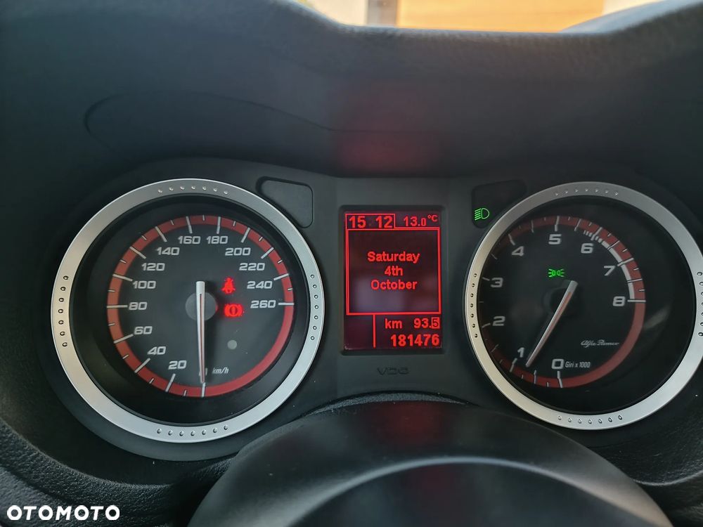Alfa Romeo 159 1750TBi Distinctive - 10