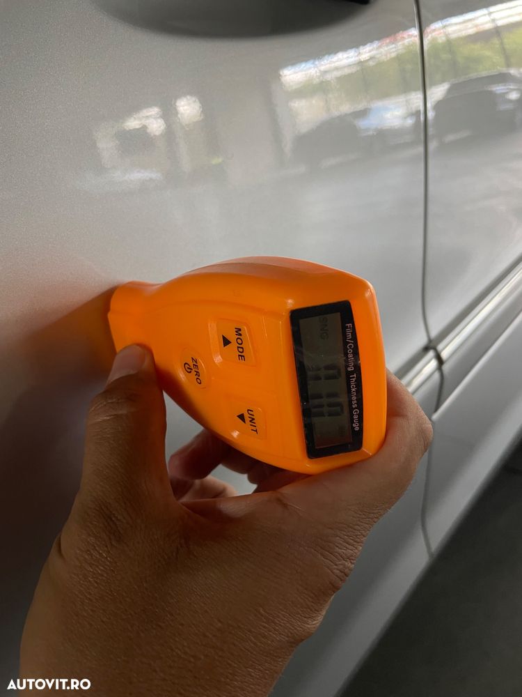 Mercedes-Benz C - 21