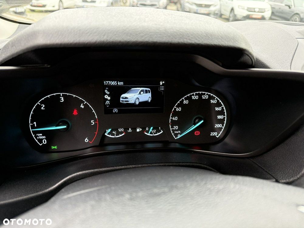 Ford Transit Connect - 13