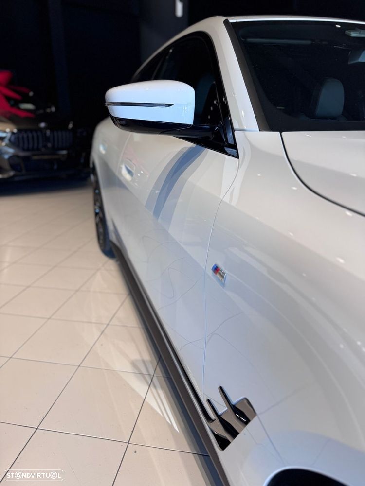 BMW i4 eDrive40 Pack Desportivo M Pro - 18