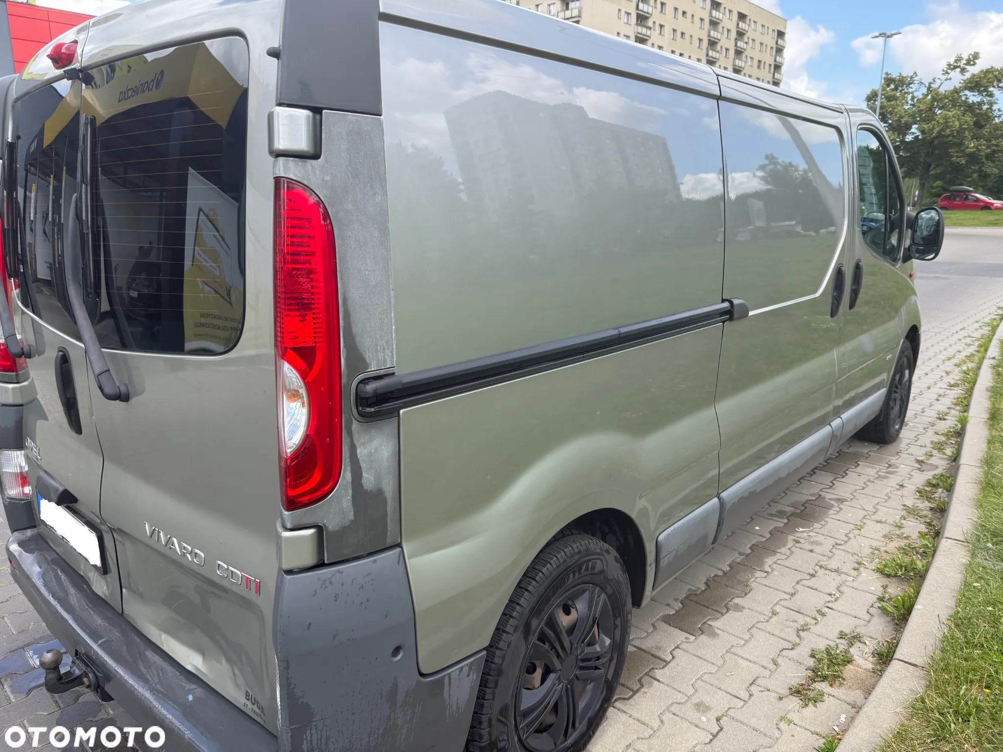 Opel Vivaro L2H1 2.9t - 3