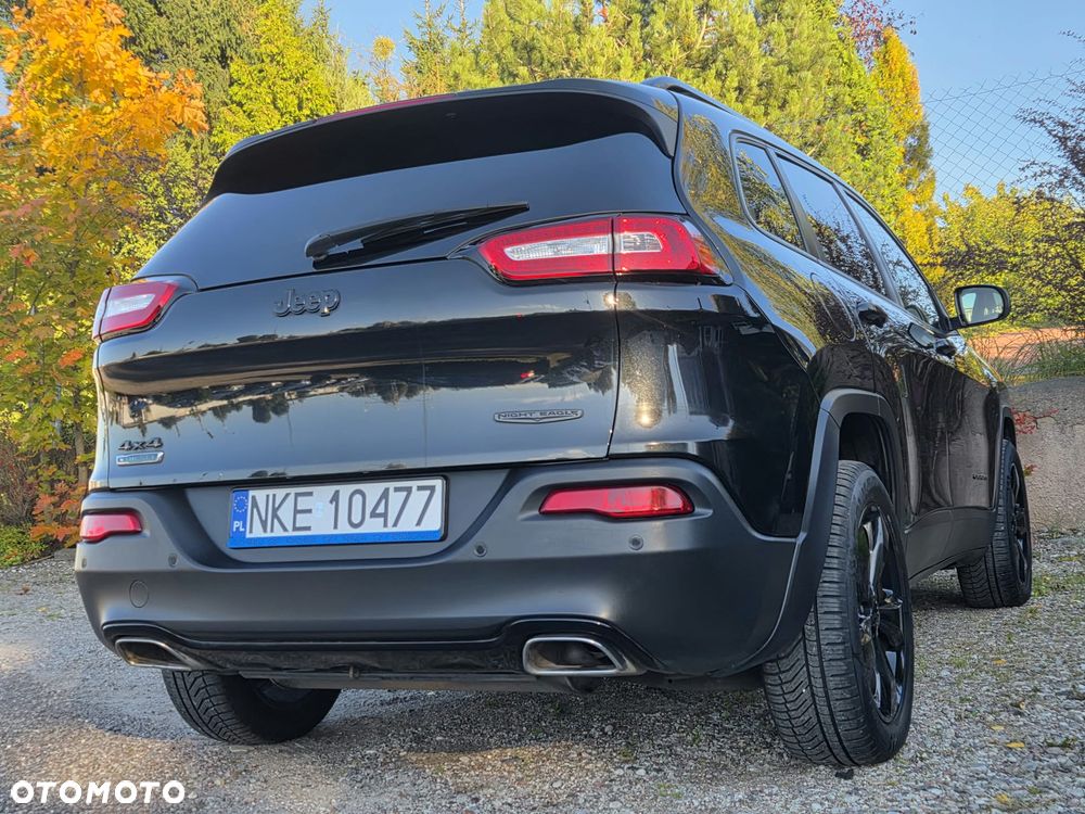Jeep Cherokee - 9