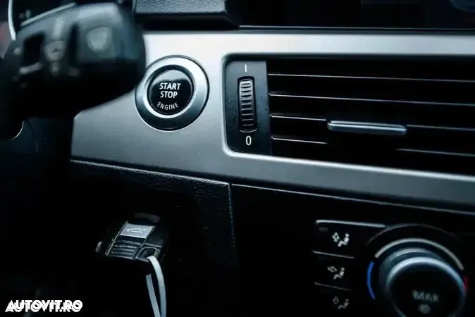 BMW Seria 3 320i Edition Sport - 20